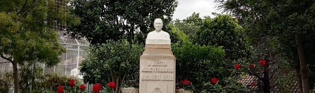 64 BARCELONA MONUMENTO  M. AULINA